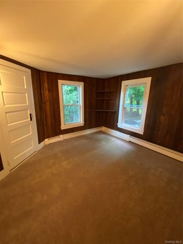 936 Goshen Turnpike, Circleville, NY 10919
