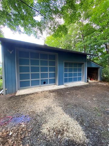 936 Goshen Turnpike, Circleville, NY 10919