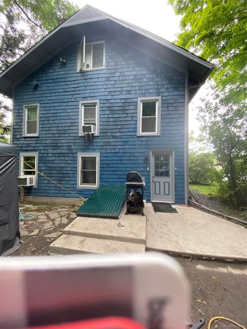 936 Goshen Turnpike, Circleville, NY 10919