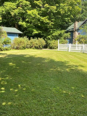 936 Goshen Turnpike, Circleville, NY 10919