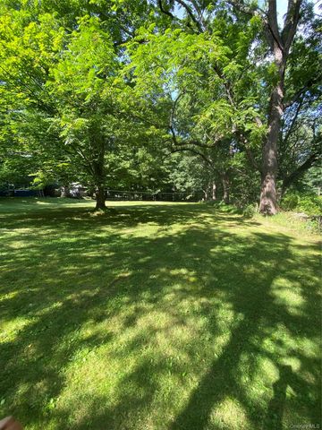 936 Goshen Turnpike, Circleville, NY 10919