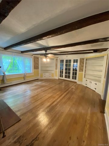 936 Goshen Turnpike, Circleville, NY 10919