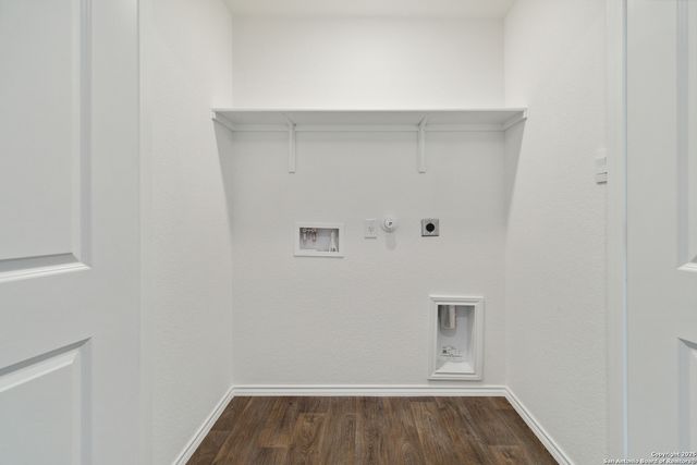 12702 Burro Canyon, Converse, TX 78109