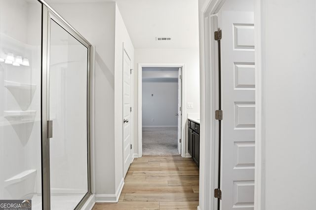 3120 Westgate Park Drive, Loganville, GA 30052