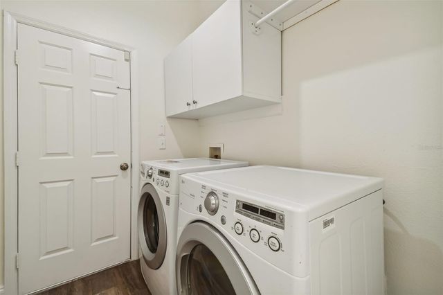 6401 PINE TOP WAY, Wesley Chapel, FL 33545