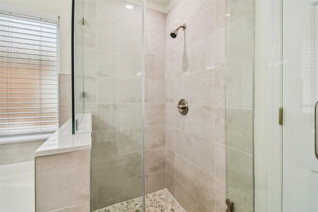 6401 PINE TOP WAY, Wesley Chapel, FL 33545