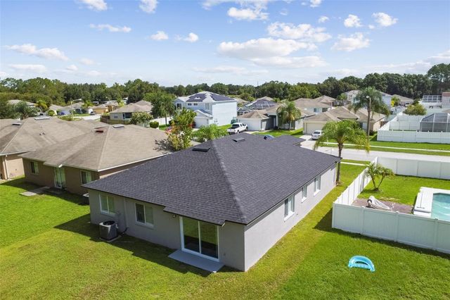 6401 PINE TOP WAY, Wesley Chapel, FL 33545