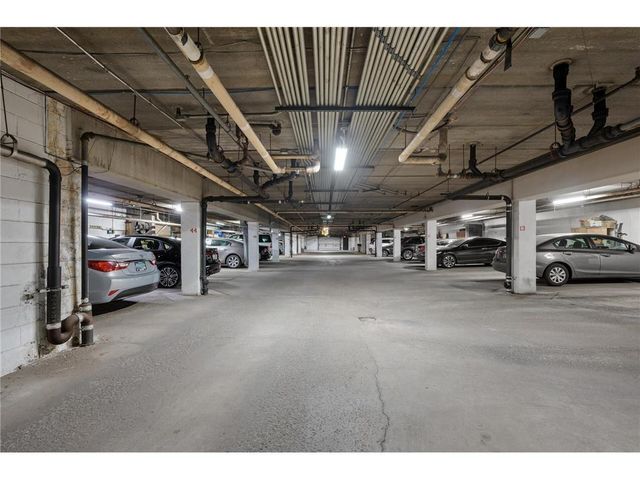 12600 Parkwood Drive 110, Burnsville, MN 55337