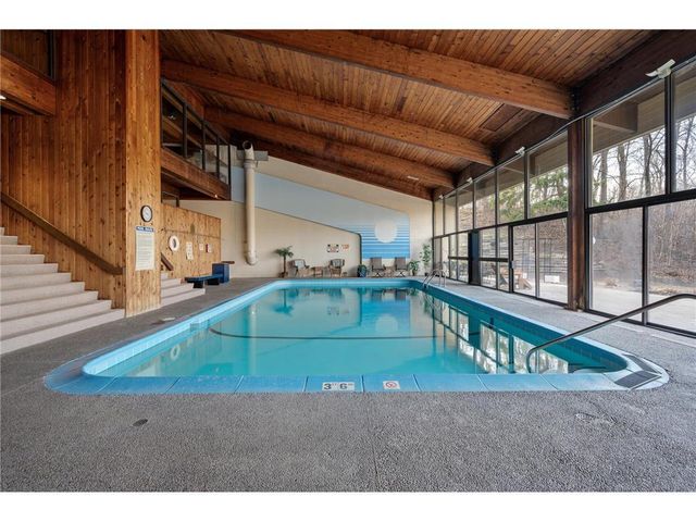 12600 Parkwood Drive 110, Burnsville, MN 55337