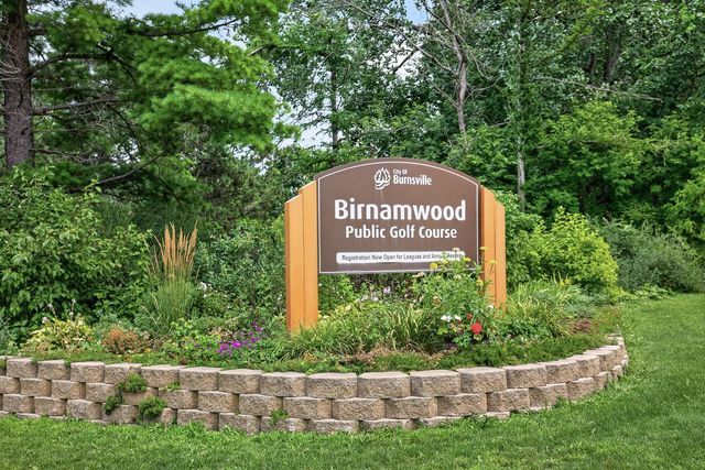12600 Parkwood Drive 110, Burnsville, MN 55337