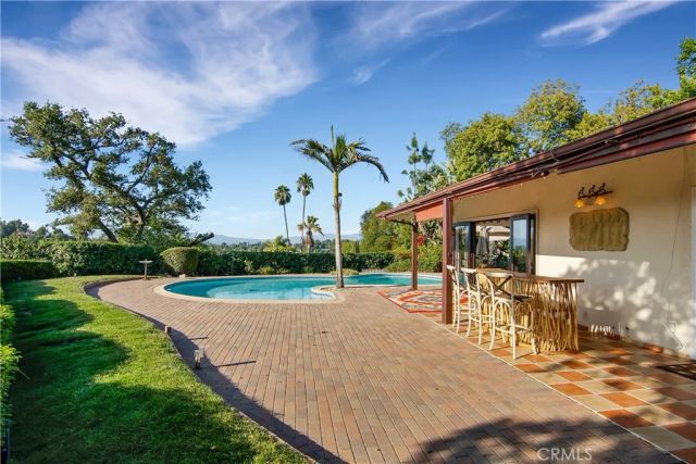 3701 Royal Meadow, Sherman Oaks, CA 91403