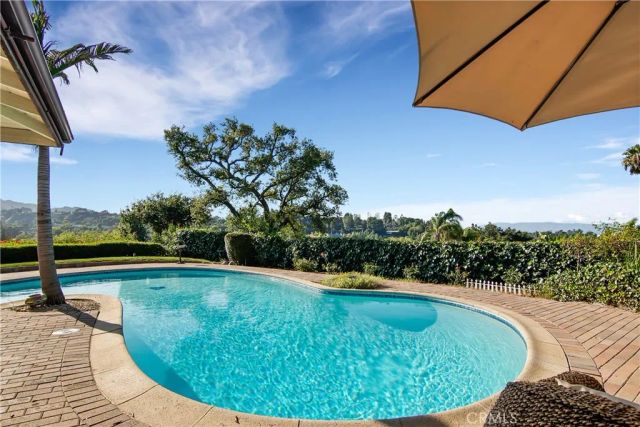 3701 Royal Meadow, Sherman Oaks, CA 91403