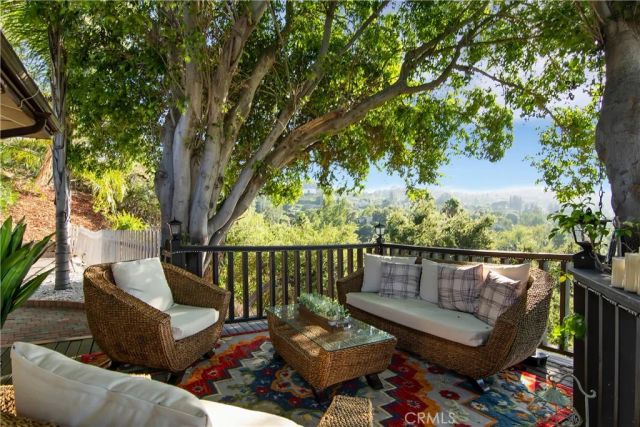 3701 Royal Meadow, Sherman Oaks, CA 91403