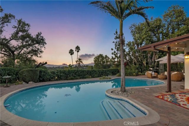 3701 Royal Meadow, Sherman Oaks, CA 91403