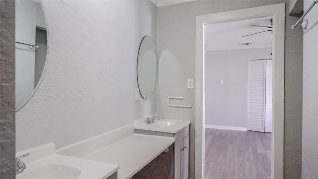 2004 W Gulf Street W, Baytown, TX 77520