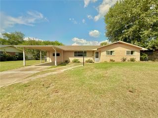 1708 Theodore Drive, Springdale, AR 72762