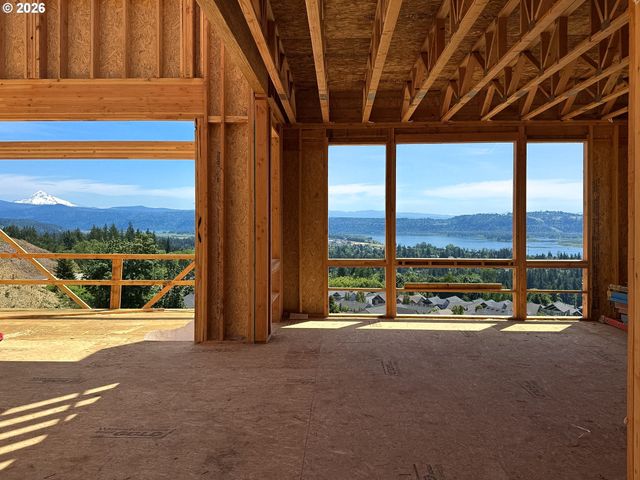 540 N Y St, Washougal, WA 98671