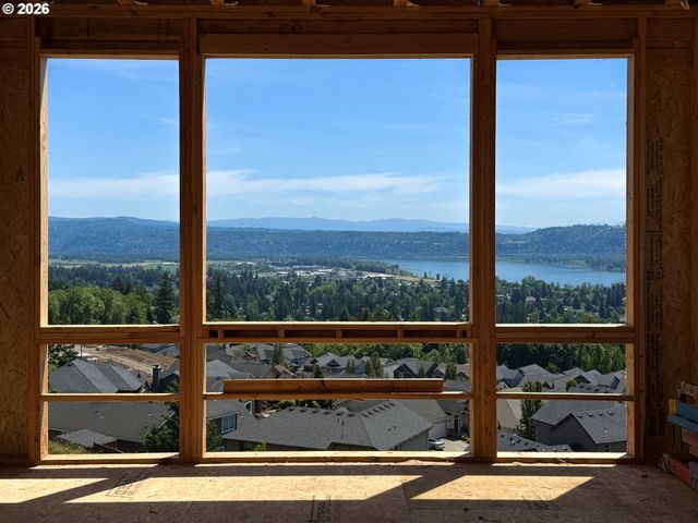 540 N Y St, Washougal, WA 98671