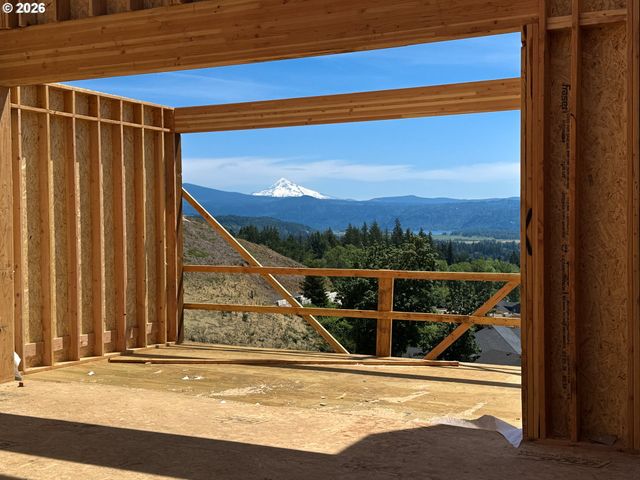 540 N Y St, Washougal, WA 98671