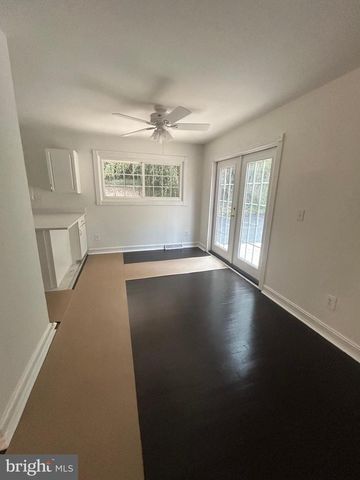 1350 RITCHIE HWY, Arnold, MD 21012