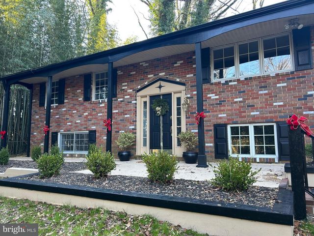 1350 RITCHIE HWY, Arnold, MD 21012