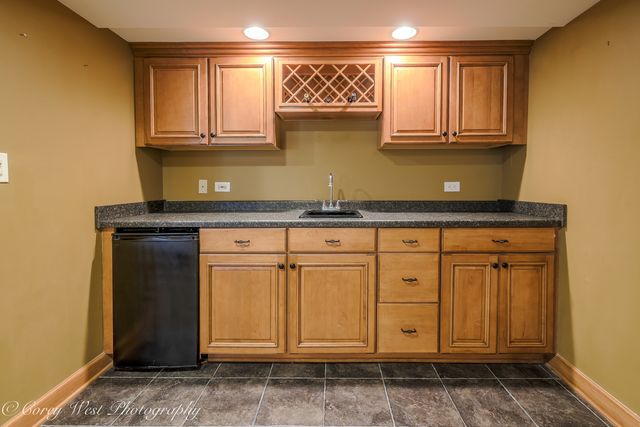 3049 Renard Lane, St. Charles, IL 60175