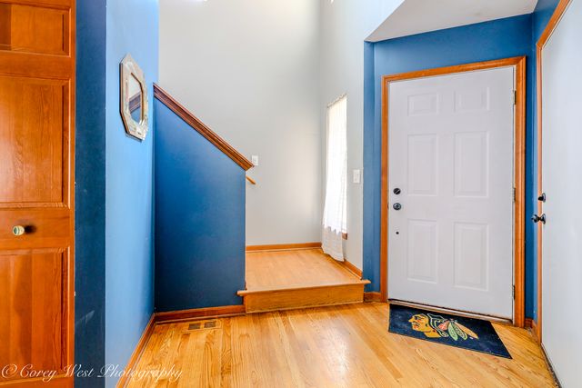 3049 Renard Lane, St. Charles, IL 60175