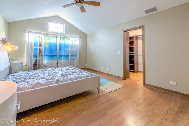 3049 Renard Lane, St. Charles, IL 60175