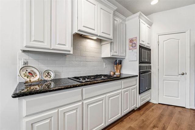 4906 Canterbury Way, Houston, TX 77069