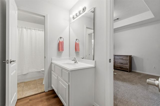 4906 Canterbury Way, Houston, TX 77069