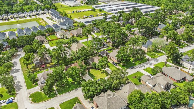 4906 Canterbury Way, Houston, TX 77069