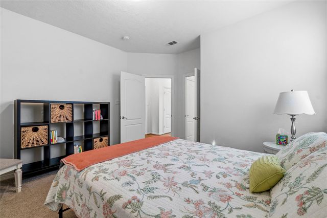 4906 Canterbury Way, Houston, TX 77069