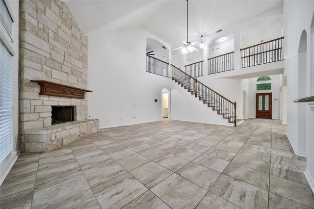 714 Stubbs Bend Drive, Rosenberg, TX 77469