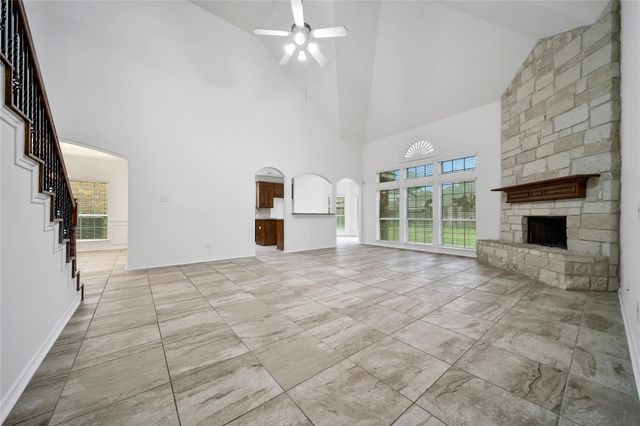 714 Stubbs Bend Drive, Rosenberg, TX 77469