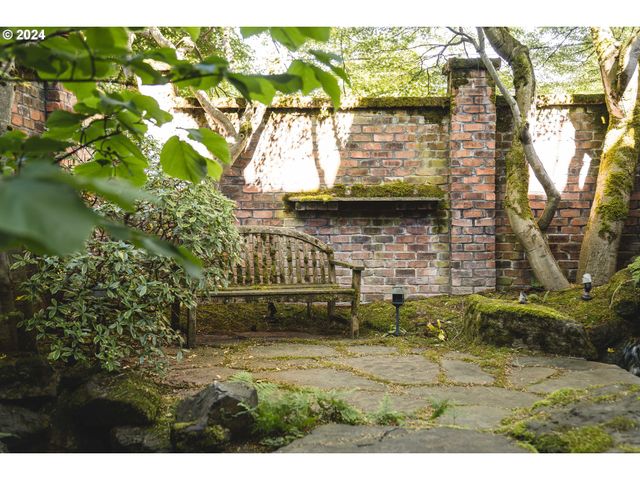 726 Nw 22ND Ave, Portland, OR 97210