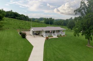 120 Gerald Boyce Rd, Shelbyville, TN 37160