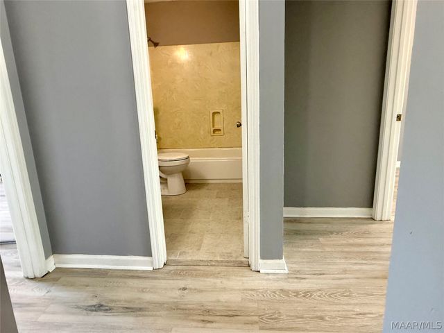 1249 Seth Johnson Drive, Montgomery, AL 36116
