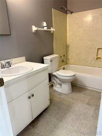 1249 Seth Johnson Drive, Montgomery, AL 36116