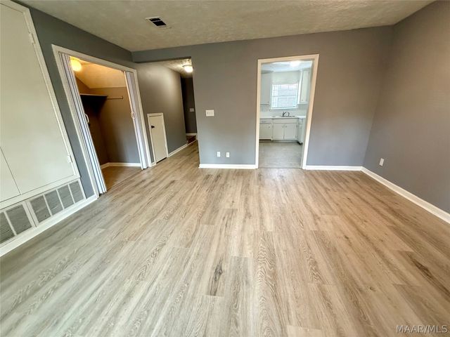 1249 Seth Johnson Drive, Montgomery, AL 36116