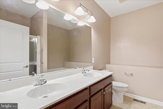 17907 CONSTITUTION CIR, Hagerstown, MD 21740