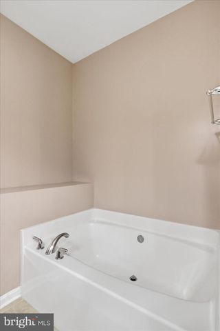 17907 CONSTITUTION CIR, Hagerstown, MD 21740