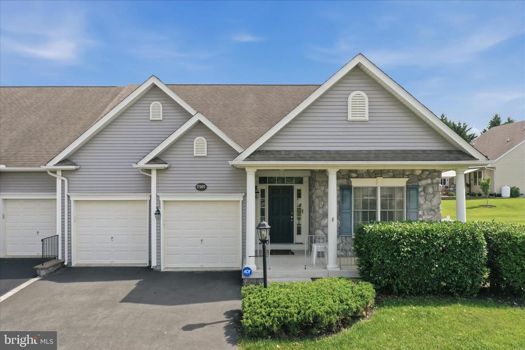 17907 CONSTITUTION CIR, Hagerstown, MD 21740