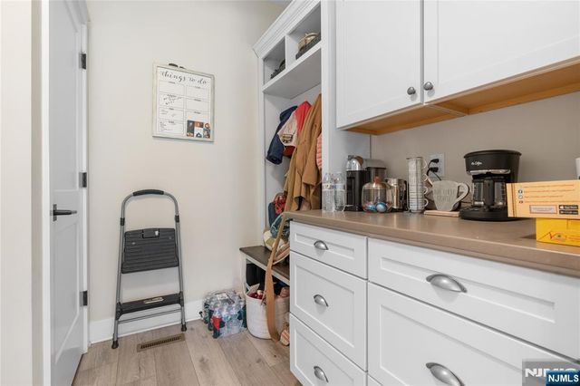 4 Aspen Drive, Cedar Grove, NJ 07009