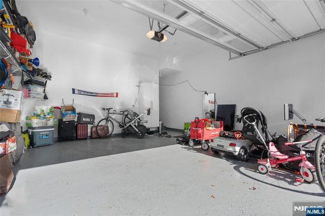 4 Aspen Drive, Cedar Grove, NJ 07009