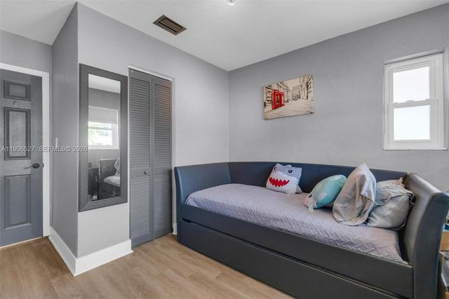 3610 NW 171st St, Miami Gardens, FL 33056