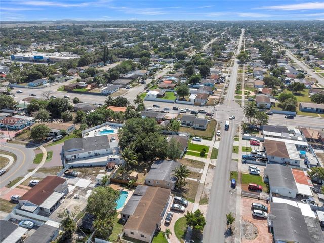 3610 NW 171st St, Miami Gardens, FL 33056