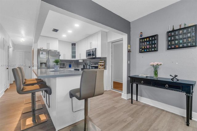 3610 NW 171st St, Miami Gardens, FL 33056