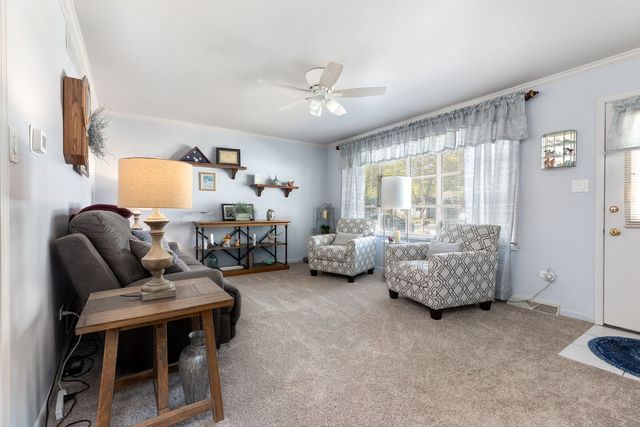 3832 Buck Avenue, Joliet, IL 60431