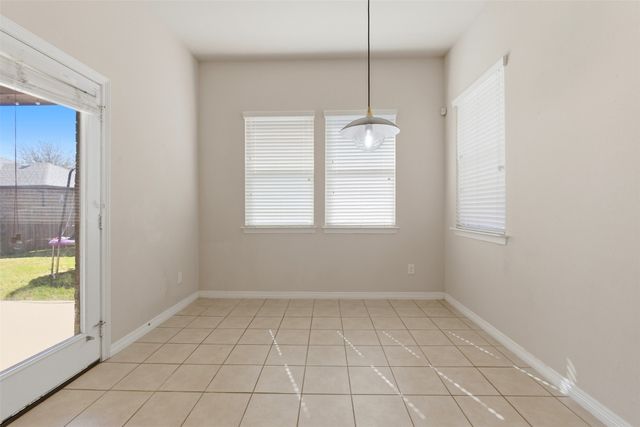 504 Neils Court, Arlington, TX 76002