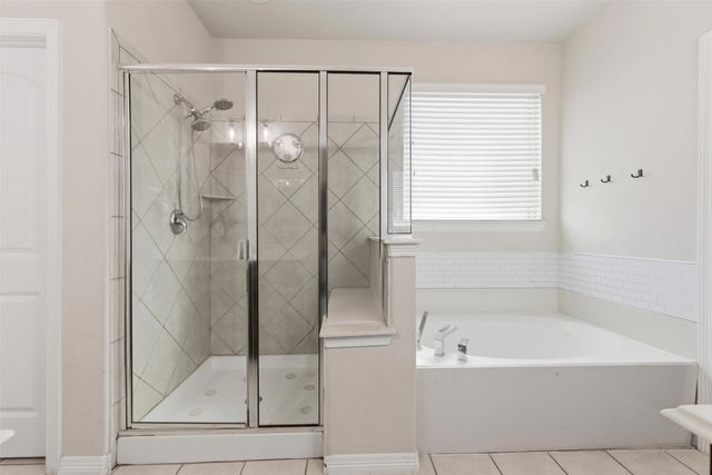 504 Neils Court, Arlington, TX 76002